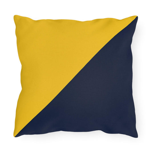 Outdoor Pillows - Nautical Flag K for Kilo - Great Yacht Decor Gift, Yacht Lover Accent Cushion, Boat Communication Symbol Pillow, Maritime