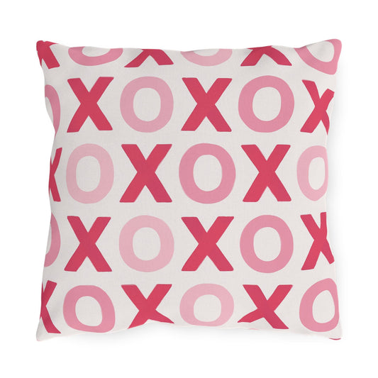 Valentines Day Outdoor Pillows, XOXO Decorative Pillow, Love Sofa Cushion, Cute Heart Accent Pillow, Romantic Patio Pillow